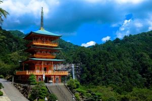 Where Did the Hata Clan Come From? Ancient Immigrants, Inari Worship, and Japan’s Hidden Roots
