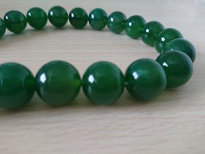Green Agate Meaning and Benefits: A Japanese Power Stone for Harmony and Healing