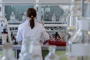 Two Experiments: A Japanese Scary Story That Only Makes Sense at the End