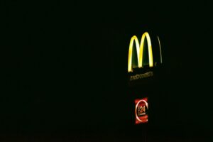 The “Earthworm Burger” Urban Legend: Why This Gross Fast-Food Rumor Faded Away