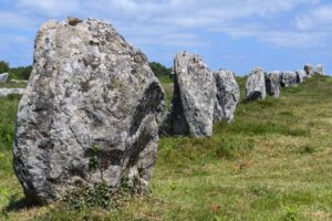 France’s Mysterious Ley Line? The Megalithic Riddle of the Carnac Stones