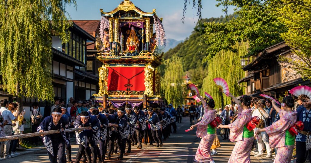 Kakunodate Festival: When Shinto and Buddhism Pull the Same Floats