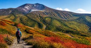 Daisetsuzan in Early Autumn: Why Hokkaido Changes Color Before the Rest of Japan